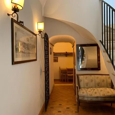 Casa Storica Palazzo Vitacolonna Apartman *